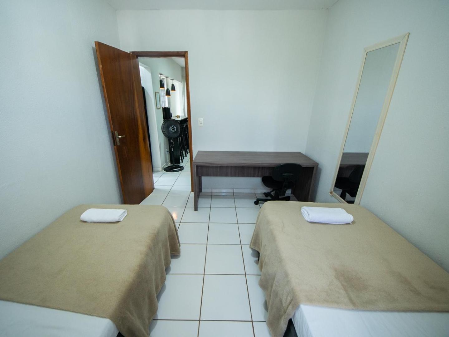 Apto Com Estacionamento, Piscina E Churrasqueira Bragança Paulista Exteriör bild